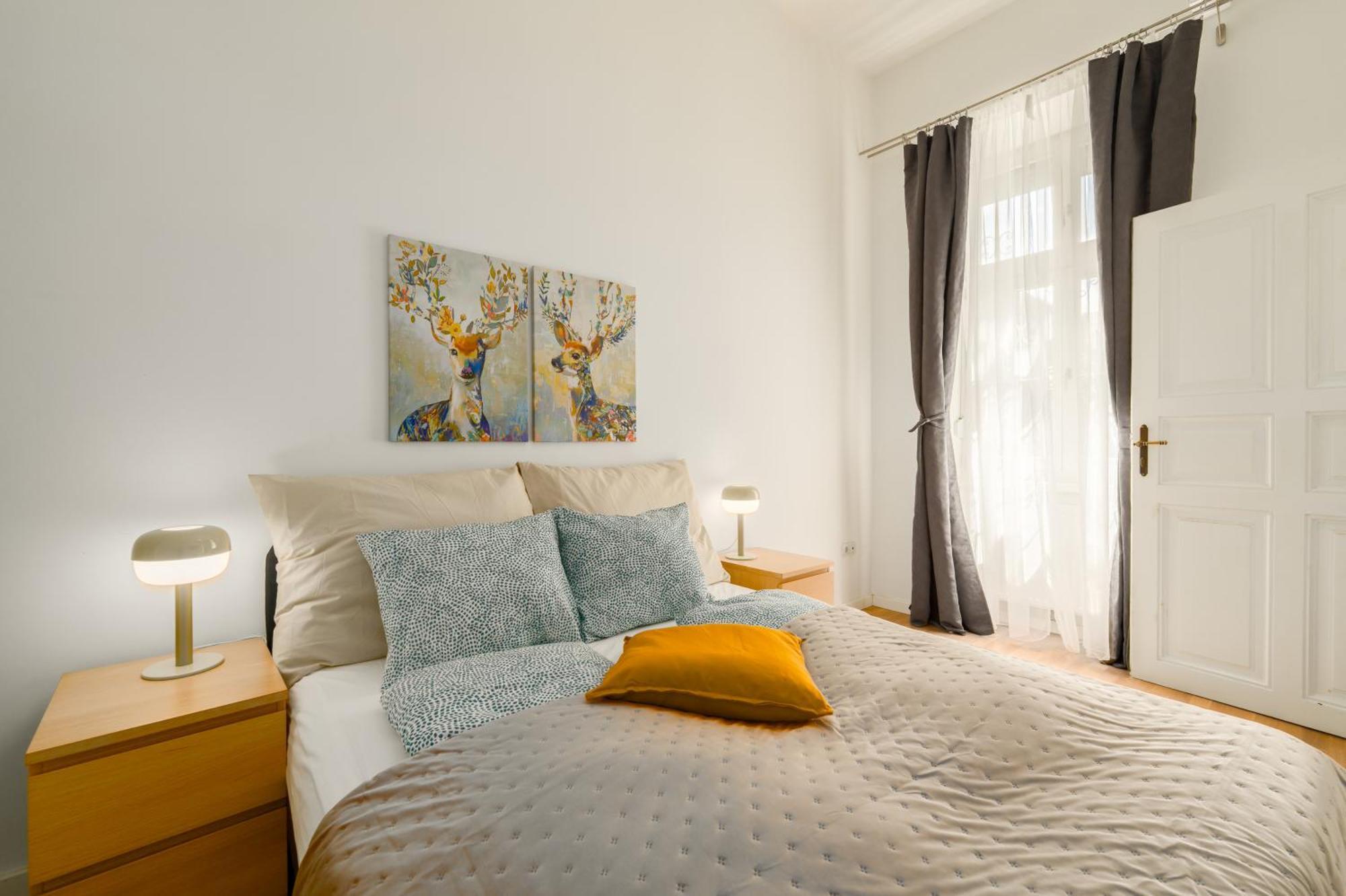 Spacious Apartment By Opera Budapest Exterior photo